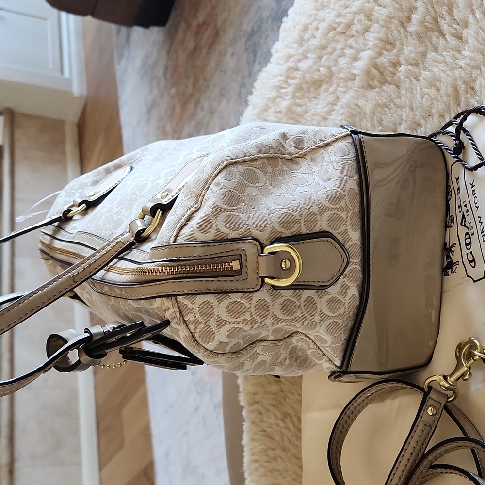 NWT Coach Pop Signature East West Satchel Bag 🤎👜💜 - Picture 9 of 16